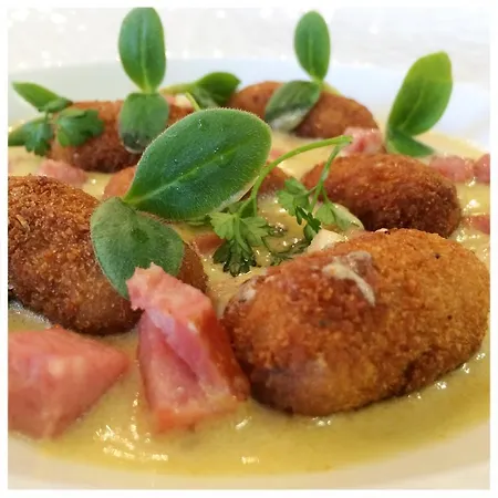 Szálloda Restaurant Les Capucins 3*
